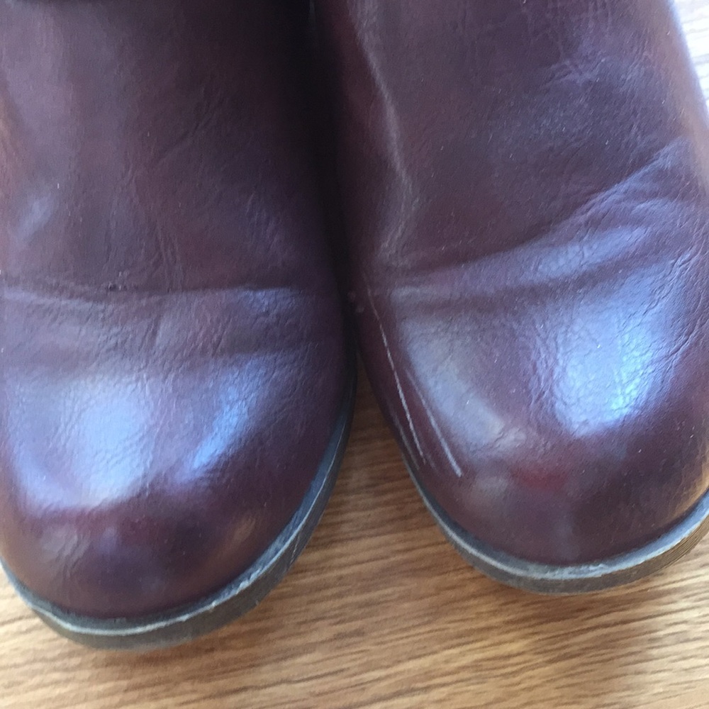 Tamsim knne high boots size 6.5